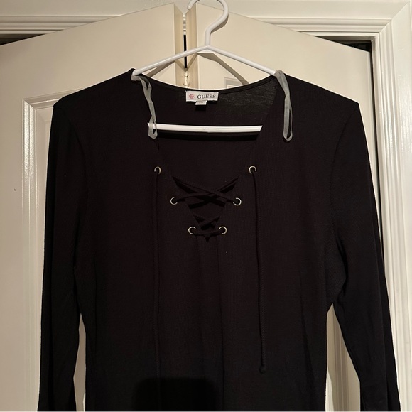 GUESS Black Ribbed Dress Size L in Great Condition - Picture 3 of 4